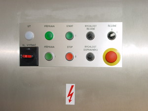 Řezací stroj sendvičů Mavet - typ RZS