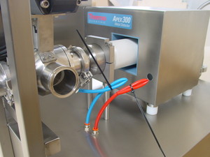 Detektory kovů trubkové Mavet