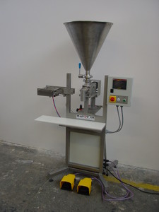 Plnící stroje Mavet