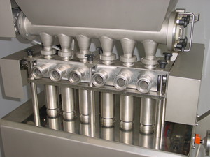 Plnící stroje Mavet