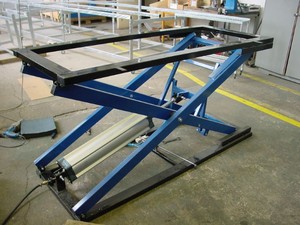 Montážní polohovací stoly Mavet